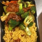 Best Beef w. Broccoli in North Syracuse, NY